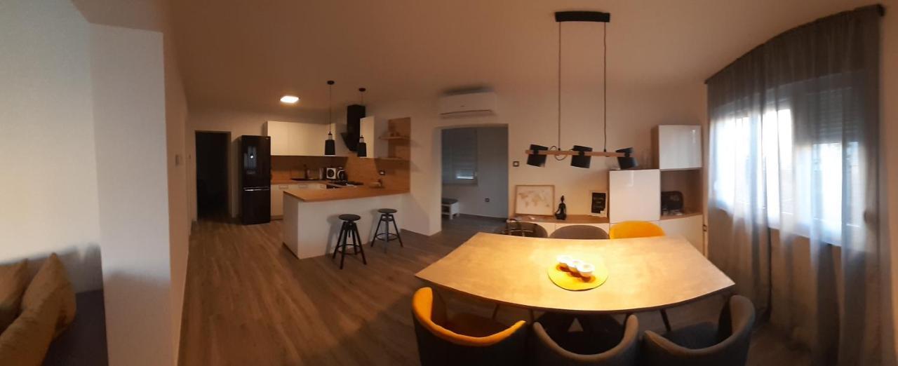 Ferienwohnung Vela Grota Rijeka Exterior foto