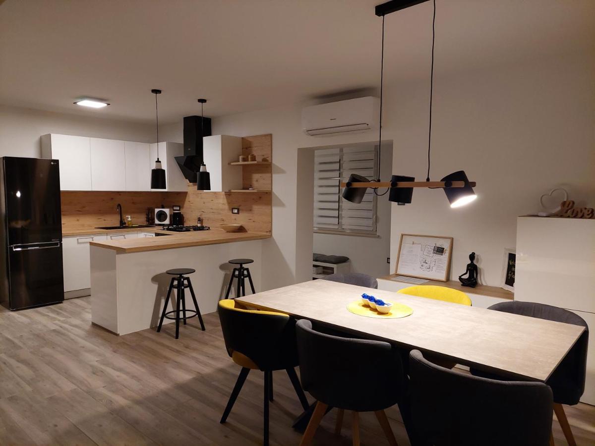 Ferienwohnung Vela Grota Rijeka Exterior foto
